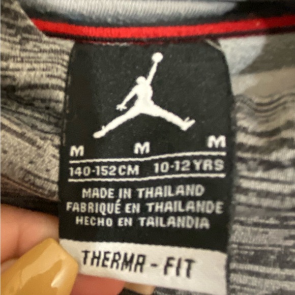 Nike Air Jordan Jumpman Therma-Fit Hoodie Youth Size Medium - Grey Pullover - Picture 3 of 5